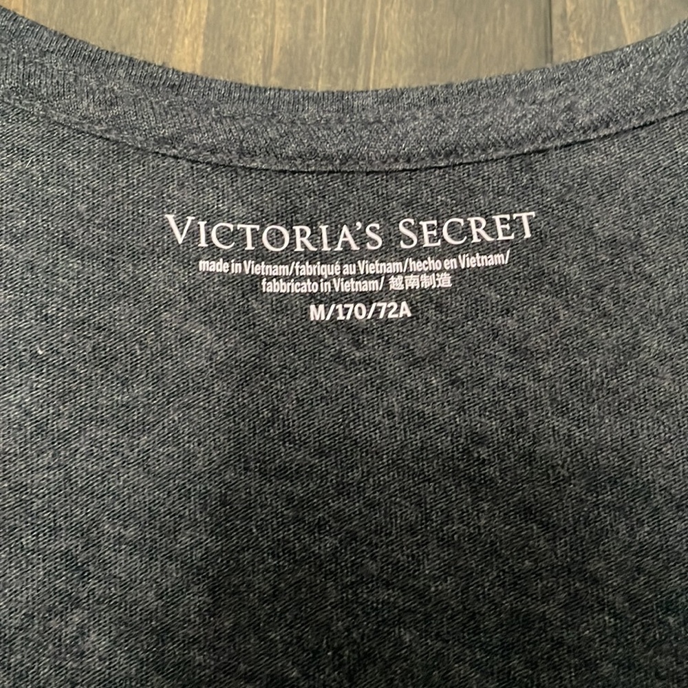 Victoria’s Secret L/S Sleepwear - Picture 2 of 4